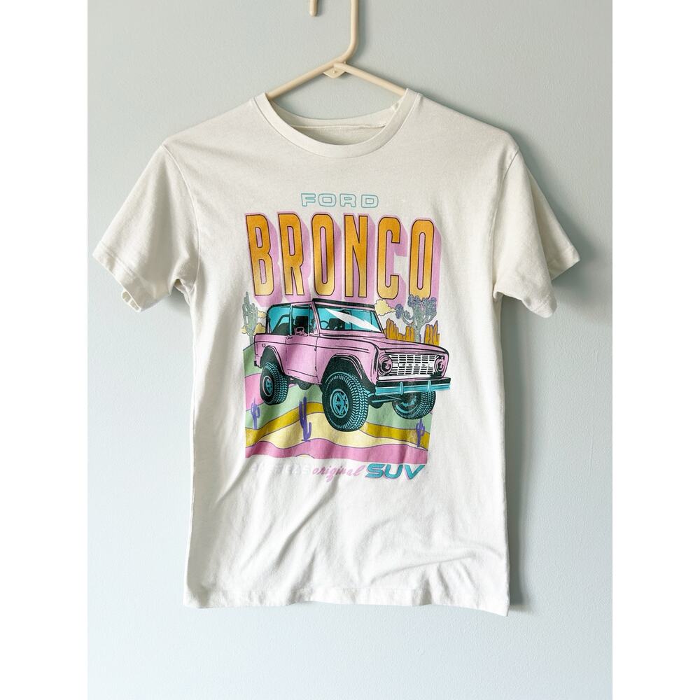 NWT Ford Bronco Graphic Cream Short Sleeve Tee Small